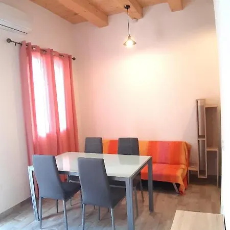 Casanuova Flat, Center * אולביה